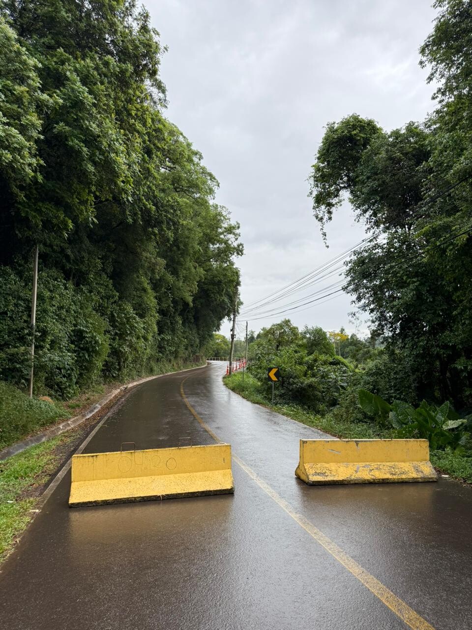 Melchior fechada 2.jpeg