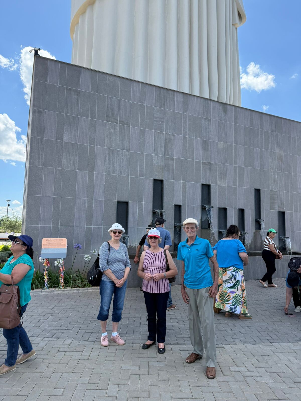 WhatsApp Image 2025-12-03 at 18.24.55.jpeg