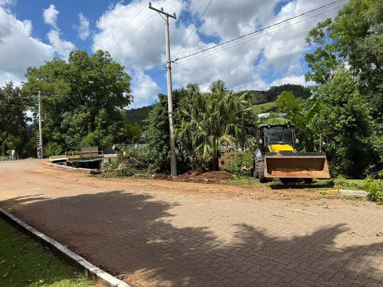 WhatsApp Image 2025-12-17 at 15.32.28 (1).jpeg