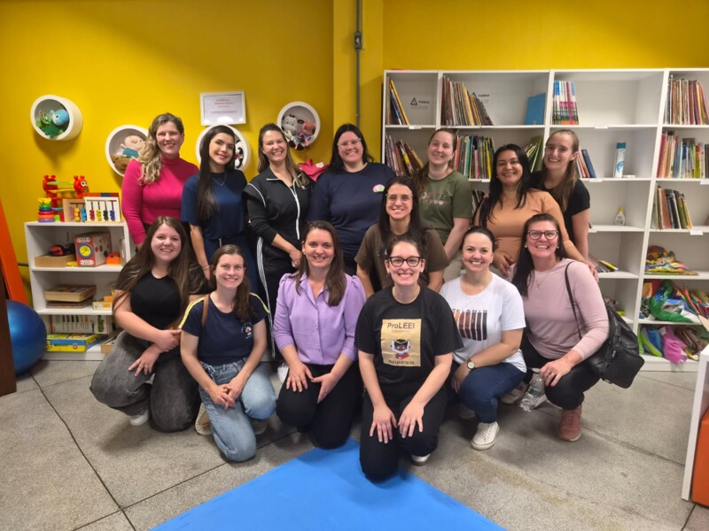 leei-formacao-fortalece-praticas-de-leitura-e-escrita-na-educacao-infantil