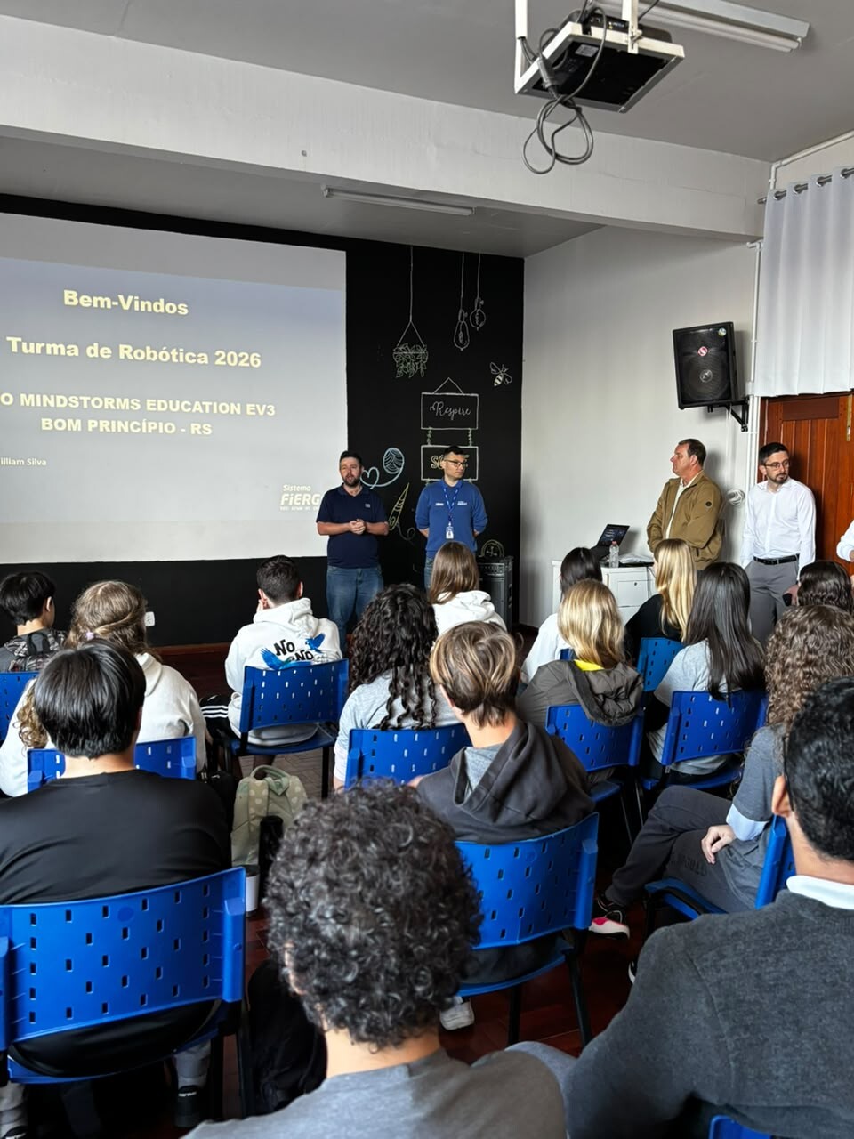 robotica-educacional-amplia-oportunidades-de-aprendizagem-em-bom-principio
