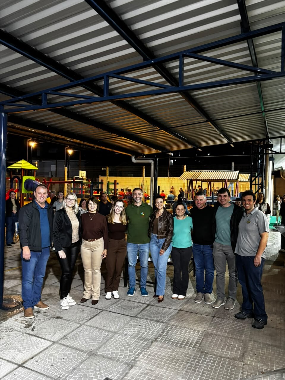 escola-sao-jose-inaugura-area-coberta-em-noite-de-celebracao-com-a-comunidade-escolar